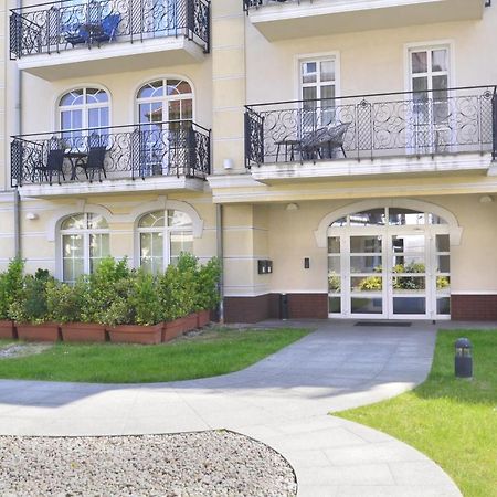 Promenada - Plaza 100M Apartment Swinoujscie Exterior photo